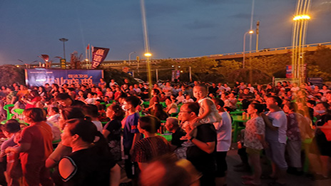 东丽不朽情缘之家津夜嘉年华来了，天津又一家夜市周末火爆开街