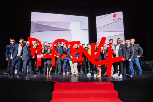 不朽情缘之家受邀出席2018红点颁奖盛典|今年9月，来北京看红点工业设计大展